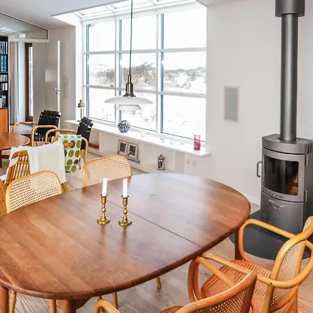 Cozy Home In Hjorring With House A Panoramic View Σπίτι διακοπών Hjørring